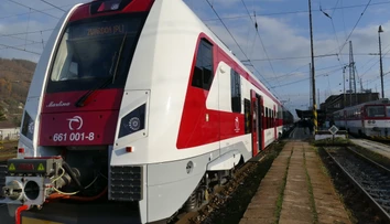 Vlak v Žiari nad Hronom zachytil opitého muža na nástupišti a stiahol ho pod seba. Zraneniam podľahol