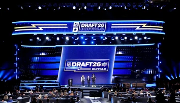 Niektorí sú trochu sklamaní, ďalšiemu gratulovala hviezda NHL. Tu sú exkluzívne reakcie draftovaných Slovákov