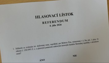 Referendum za 12 miliónov eur. Slováci budú hlasovať o Ficovej rente aj návrate NAKA