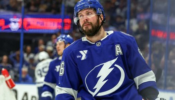 Kučerov opäť najproduktívnejším hráčom. Hviezda Edmontonu s premiérovou trofejou pre najlepšieho strelca