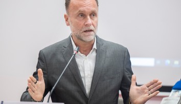 Známy lekár Kužela skončil na poste dekana univerzity. Prehovoril aj o kauze, ktorá otriasla Slovenskom