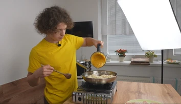 Mladý food bloger Šimon svojimi videoreceptami búra internet. Má pritom iba 16 rokov