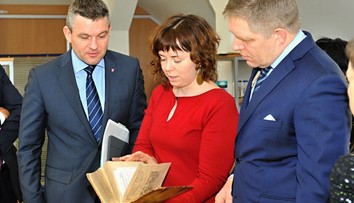 Fico videl ako sa uchovávajú naše najcennejšie knižné poklady