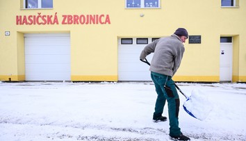 Sneženie a mrazy na Slovensku. Pozor, platia výstrahy