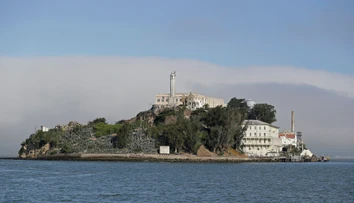 Trump nariadil znovuotvorenie legendárnej väznice Alcatraz