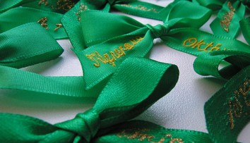 Zaujíma vás, koľko stojí tento rok stužková? Tu je výpočet