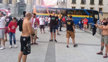 Mal to byť pekný futbalový zážitok, 40 fanúšikov Trenčína vyhodili z krajiny