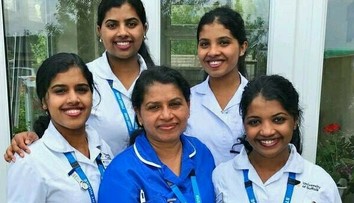 Jediné na svete: Štvorčatá idú v stopách matky. Všetky pracujú ako zdravotné sestry