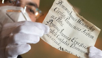 Bratislavčania môžu navrhnúť, aký odkaz dať do časovej schránky v Michalskej veži