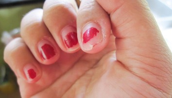 Nielen ohryzené nechty a ruky medzi stehnami o vás prezradia veľa