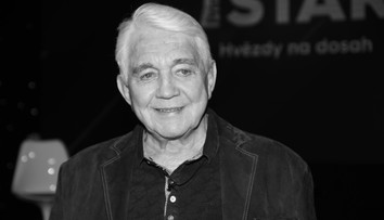 Verejnosť aj blízki sa rozlúčili s legendou českého filmu Jiřím Krampolom