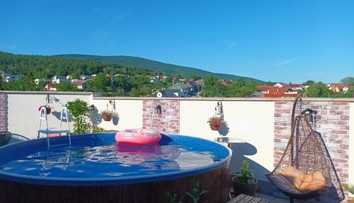 FOTO+VIDEO: Slovensko sa premenilo na jednu veľkú saunu. Ukázali ste nám, čo robíte, aby ste sa „neuvarili“