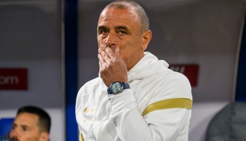 Messiho ocenenie vzbudilo kontroverzie. Tréner Slovenska Calzona opäť prekvapil svojim výberom