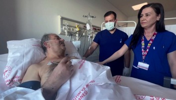 Viac ako týždeň pod troskami. Z volania o pomoc mal opuchnuté hrdlo, strácal hlas aj nádej