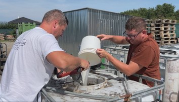 Na začiatku sa trápili s mizernou úrodou, teraz nestíhajú páliť. Jedno z ovocí zažíva veľký návrat
