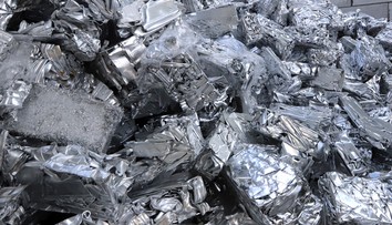 Kanada zavádza zákaz dovozu hliníka a ocele z Ruska