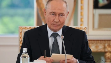 Putin zavádza ďalšie praktiky komunistov: Bude môcť konfiškovať majetok občanov v zahraničí, ktorí kritizujú Kremeľ