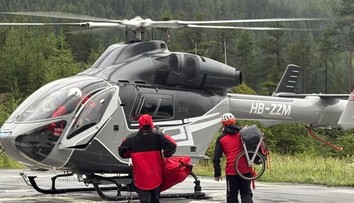 S bábätkami v kočíkoch zišli zo značenej trasy. Pre 36 turistov museli vyraziť záchranári