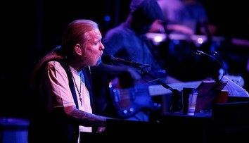 Cher smúti. Zomrel jej bývalý manžel a hudobník Gregg Allman (†69)