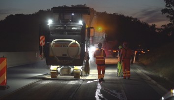 Cestári budú hotoví skôr, robia aj po nociach. Rýchlostná cesta pri Nitre by už onedlho mala mať nový asfalt