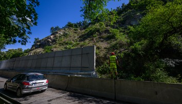 Dopravné obmedzenie v Bratislave: Pre sanáciu brala je úplne uzavretá Devínska cesta