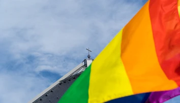 Slovensko nebude zapisovať manželstvá párov rovnakého pohlavia uzavreté v zahraničí