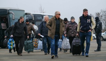 Kyjev odovzdal separatistom všetkých väzňov