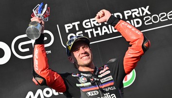 MotoGP: Prvú VC sezóny berie Bezzecchi. Marquez v Thajsku do cieľa neprišiel