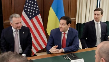 Pokrok v mierových rokovaniach: Ukrajina a USA si debaty pochvaľovali, čakajú na Putinove vyjadrenie