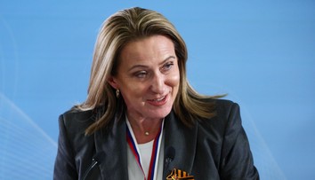 Srbská ministerka by na mieste Miloševiča etnicky vyčistila Kosovo. Brusel ostro skritizoval jej výroky