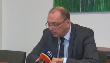 Mýtny tender je podľa bývalého ministra v poriadku. Vyšetrovateľ bude vypočúvať aj politikov