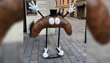 FOTO: Jeden zo symbolov mesta sa objavil v uliciach Bratislavy. Vyvolal veľmi zmiešané reakcie