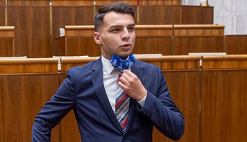 Pollák podal trestné oznámenie na Mazureka