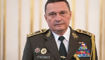 Kiska vymenoval Zmeka za náčelníka generálneho štábu, generálporučík Macko opúšťa armádu
