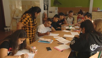 Sama vyrastala v žalostných podmienkach. Irma búra mýty o Rómoch a pomáha deťom