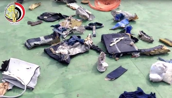 Oblasť pátrania po čiernych skrinkách egyptského lietadla sa opäť zúžila
