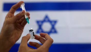 Izraelskí vedci prišli so skvelou správou: Vakcína od Pfizeru je ešte účinnejšia, než sa očakávalo