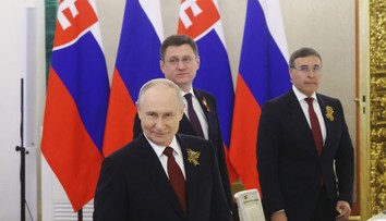 Ironické poznámky a až príliš odľahčený tón. Ruská štátna televízia sa bavila na návšteve Fica v Kremli
