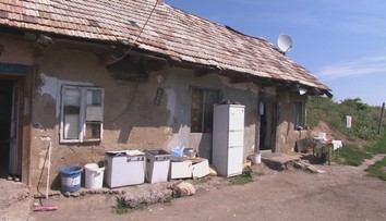 Rodina 30 rokov žije v dome, ktorý im nepatrí. Teraz sa musia vysťahovať