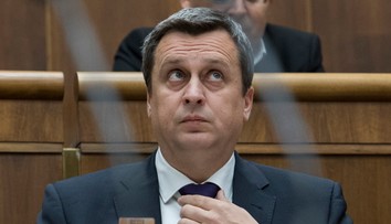 Danko chce, aby sa právo na odpoveď politikov vzťahovalo aj na komentáre