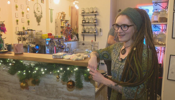 Majka kamiónom brázdila Európou, aby si vo Veľkom Krtíši mohla splniť sen