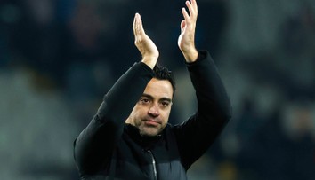 Xavi napokon končí na lavičke Barcelony. Známy už je aj horúci kandidát na jeho nástupcu