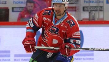 So Slovanom sa rozlúčil a uprednostnil Rusko. Pánik konečne zlomil trápenie v KHL, stal sa hviezdou zápasu