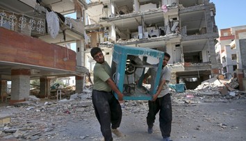 Bilancia obetí zemetrasenia vzrástla na 530 mŕtvych