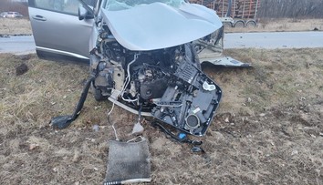 Tragická dopravná nehoda na severe Slovenska. Vodič zomrel, zranený zostal aj 13-ročný chlapec