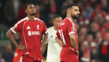 Koniec veľkej éry v Liverpoole? Cítim sa, akoby ma klub hodil pod autobus, hovorí legenda a spomína odchod