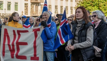 Islanďania rozhodli o budúcnosti krajiny. Návrat k rokovaniam o členstve v EÚ odmietla väčšina z nich