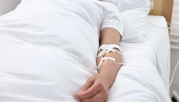 Po návrate z dovolenky skončila v umelej kóme. Všetko sa to začalo uštipnutím
