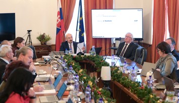 Poslanci odvolali z funkcie členov Súdnej rady Andreja Majerníka a Jána Mazáka