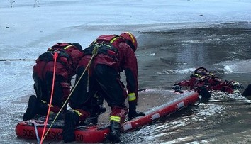 Skočil do vodnej nádrže a už sa nevynoril. Záchranárom sa nepodarilo oživiť 68-ročného muža